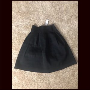 NWT Black NY&CO Bandage Pleated Stretch Skirt Mdm